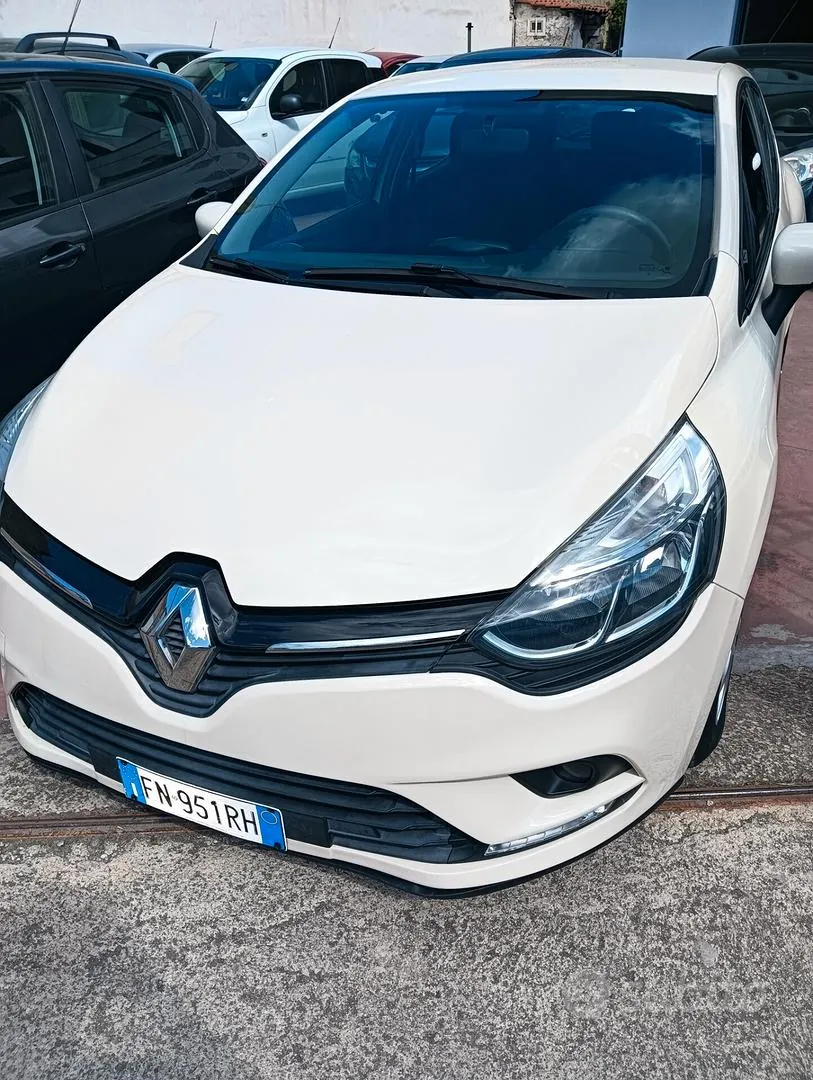 Renault Clio 2018 photo 3