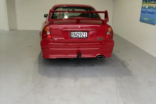 Mitsubishi Diamante