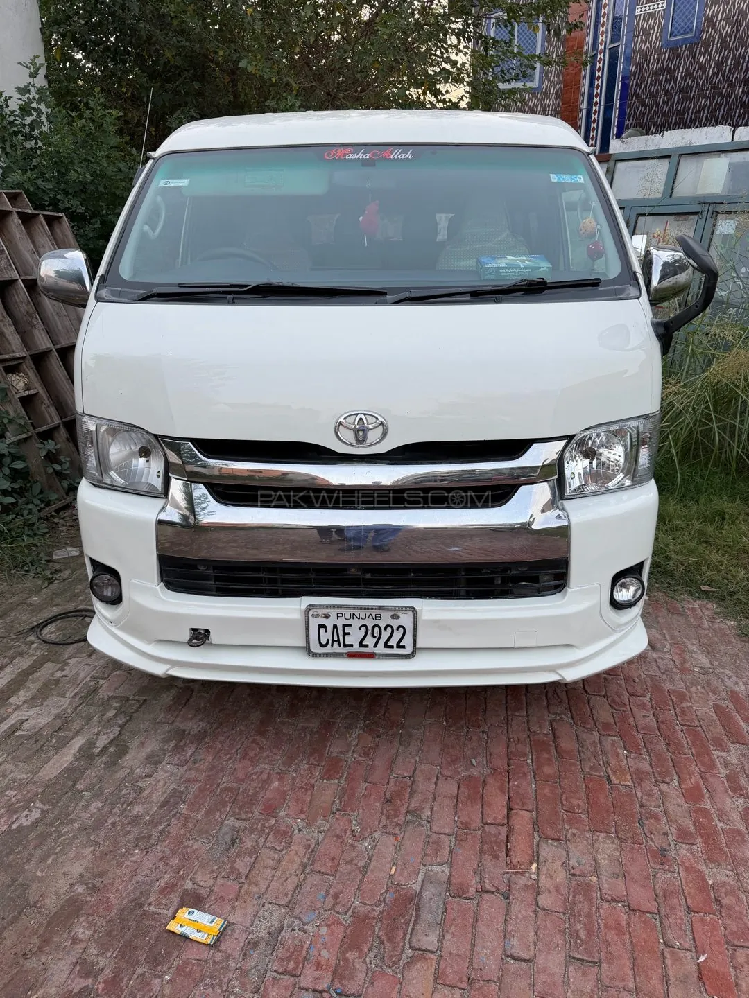 Toyota Hiace