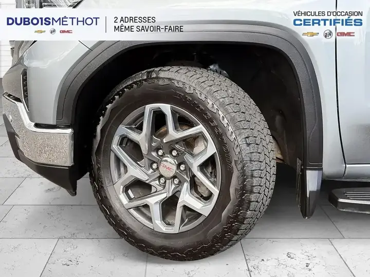 GMC Sierra 1500 2023 photo 2
