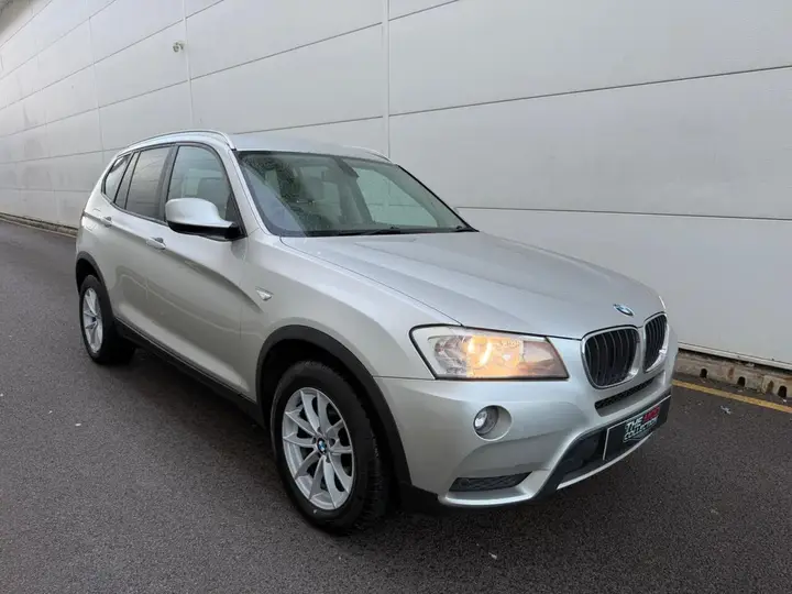 BMW X3 2011 photo 4