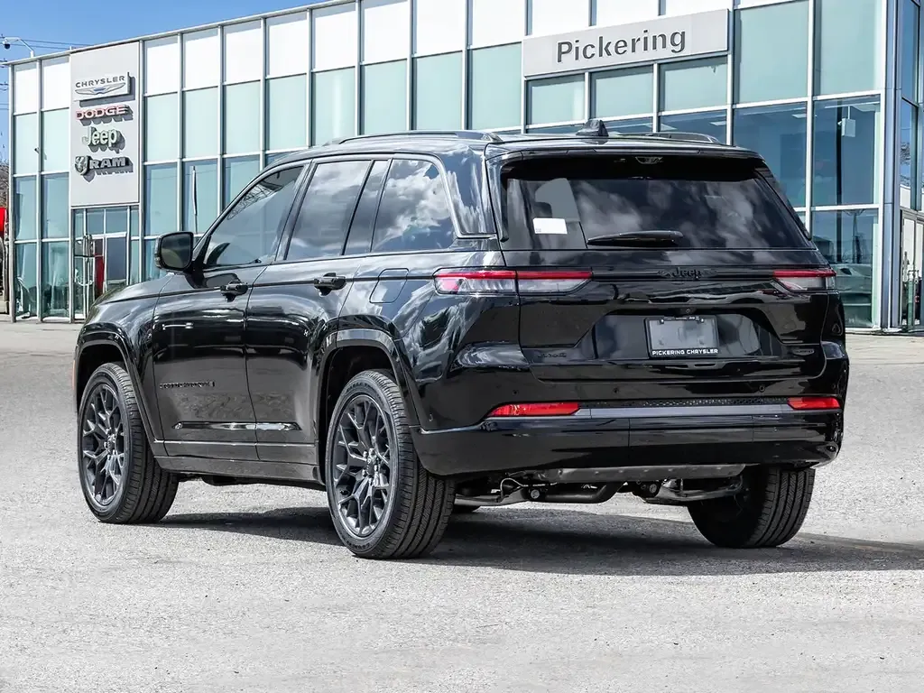 Jeep Grand Cherokee 2026 photo 5
