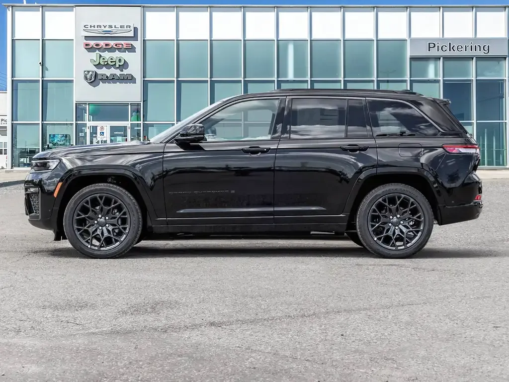 Jeep Grand Cherokee 2026 photo 3