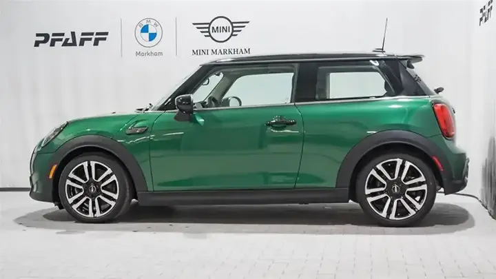 Mini Cooper S 2023 photo 2