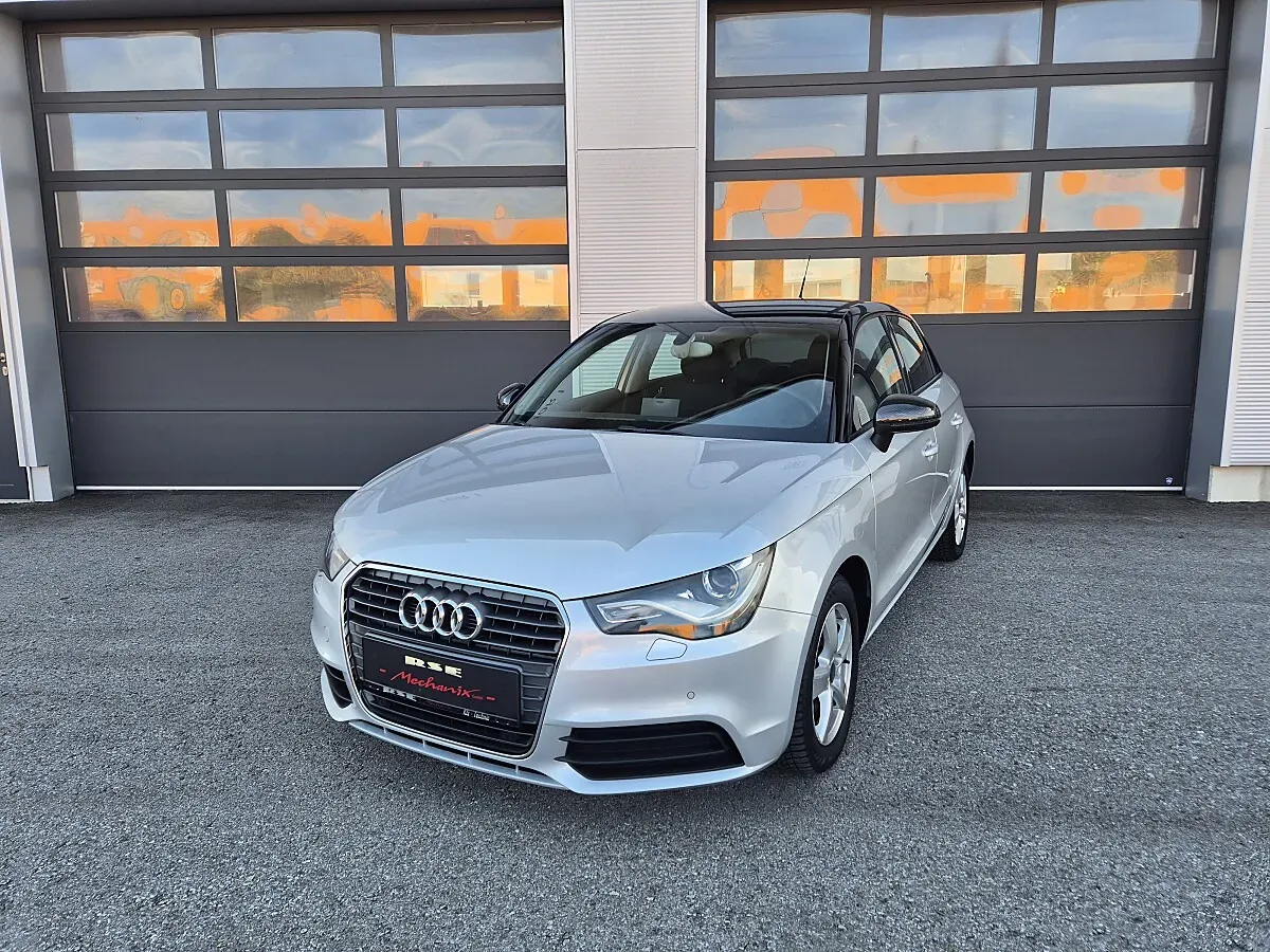 Audi A1 2012 photo 2