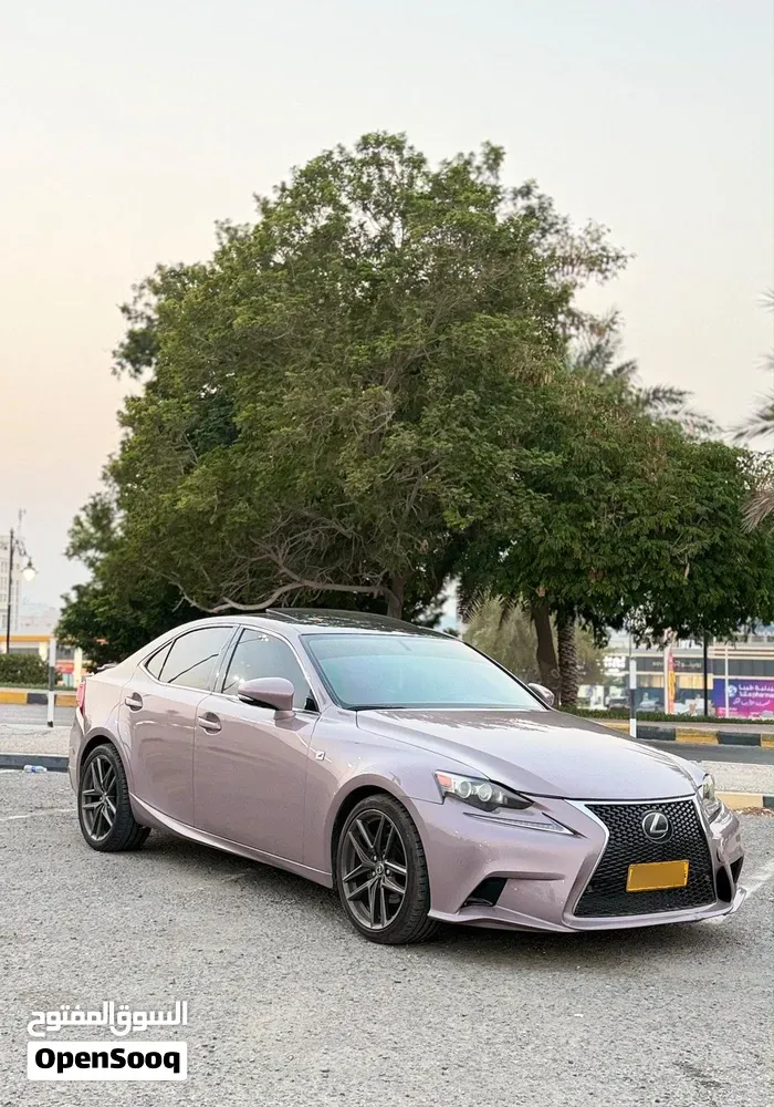 Lexus Is 2015 photo 4