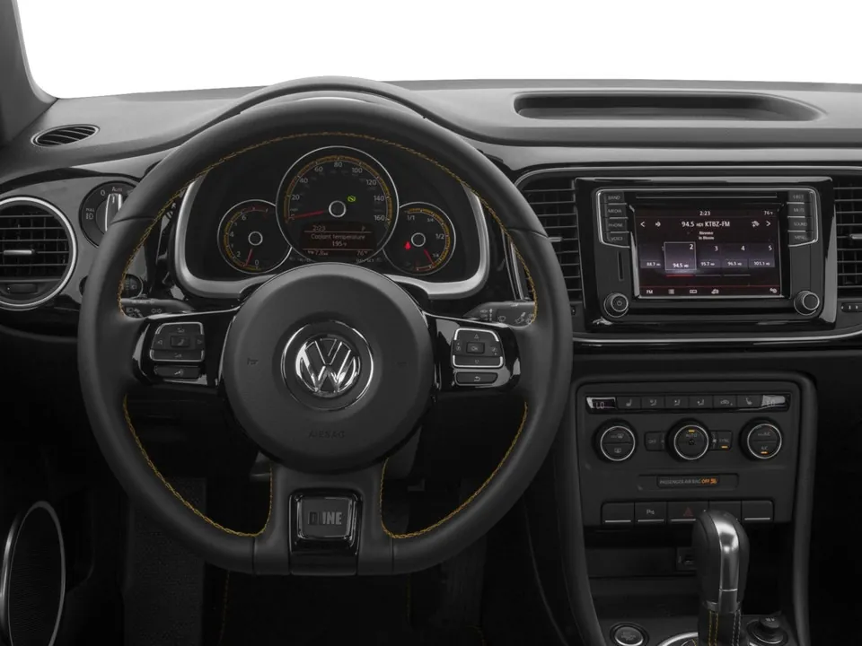 Volkswagen Beetle 2018 photo 4