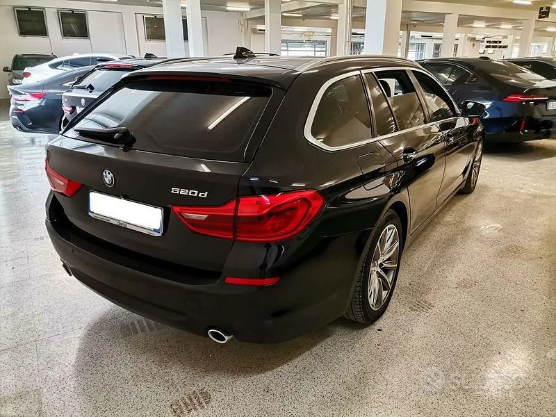 BMW 5 Series 2019 photo 4