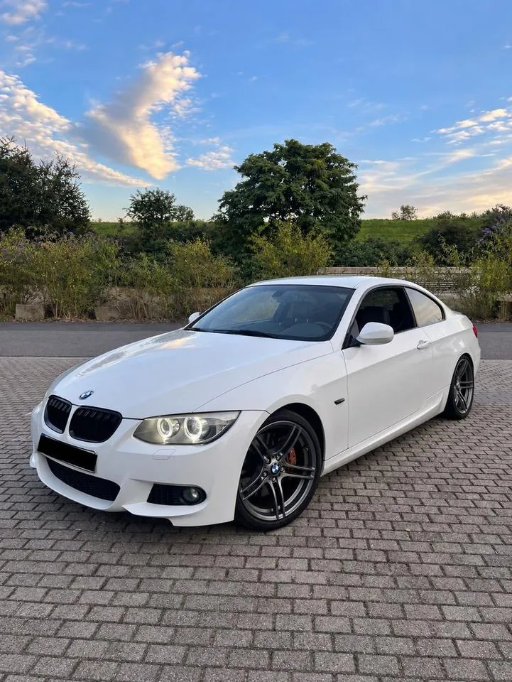 BMW 335I