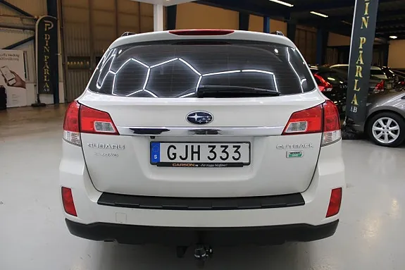Subaru Outback 2014 photo 5