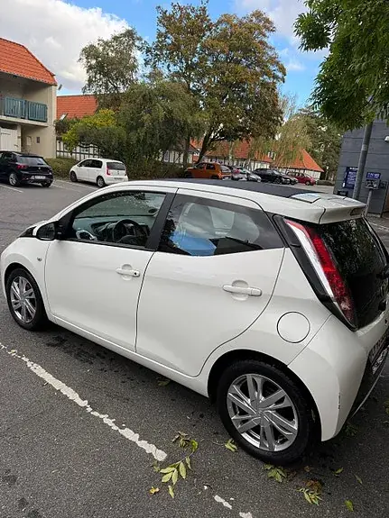Toyota Aygo 2015 photo 5