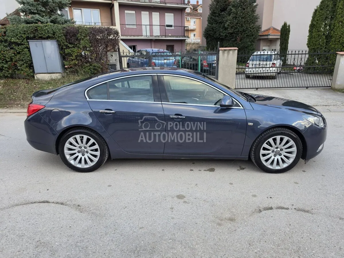 Opel Insignia 2011 photo 4