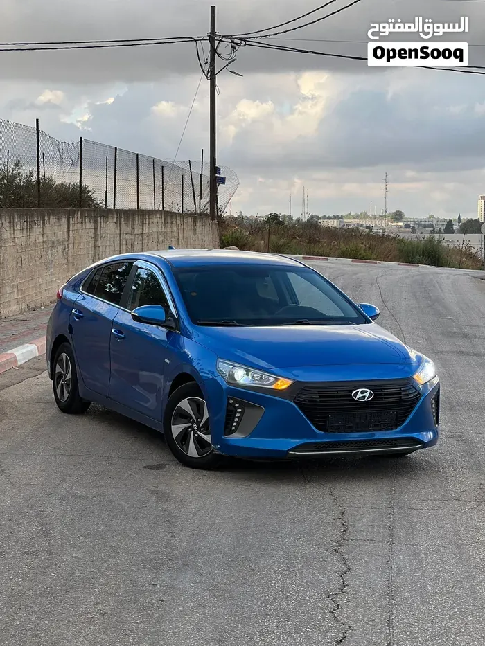 Hyundai Ioniq