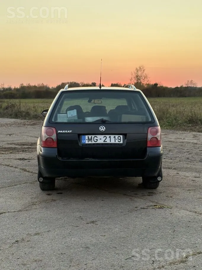 Volkswagen Passat 2004 photo 4