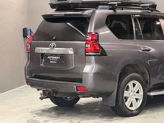 Toyota Land Cruiser 2020 photo 5