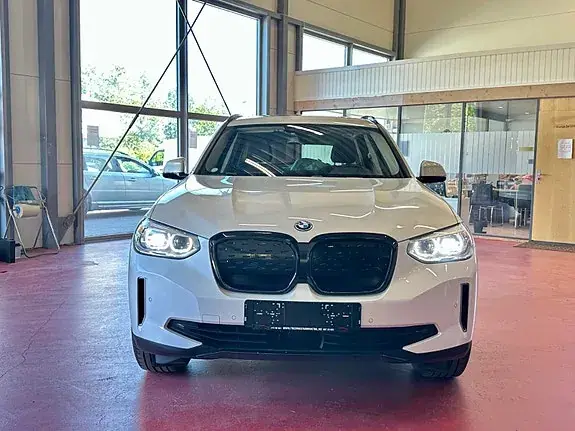BMW Ix3 2021 photo 2