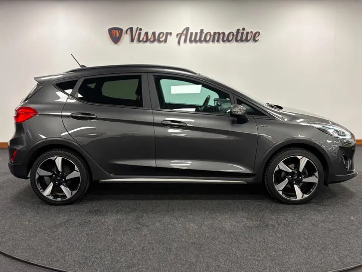 Ford Fiesta 2021 photo 2