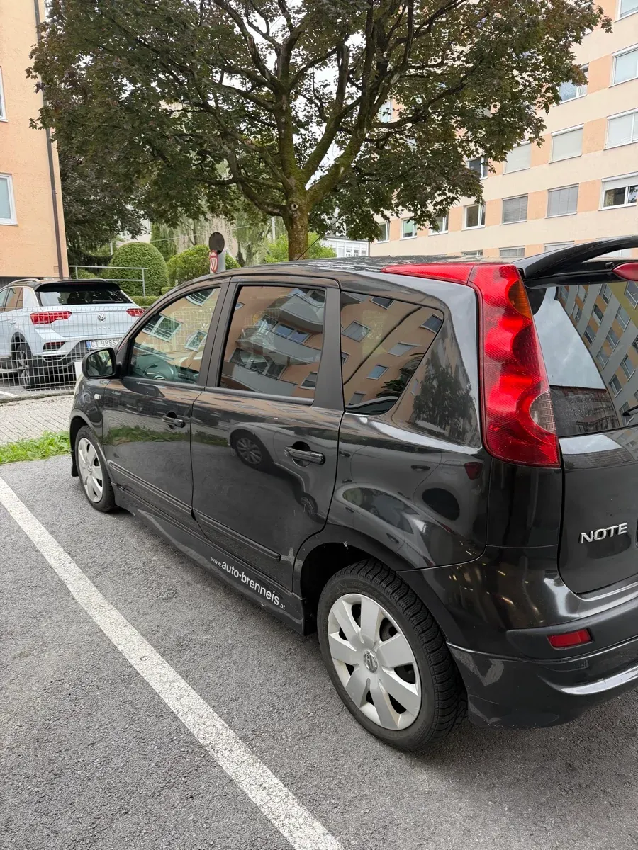 Nissan Note 2007 photo 3