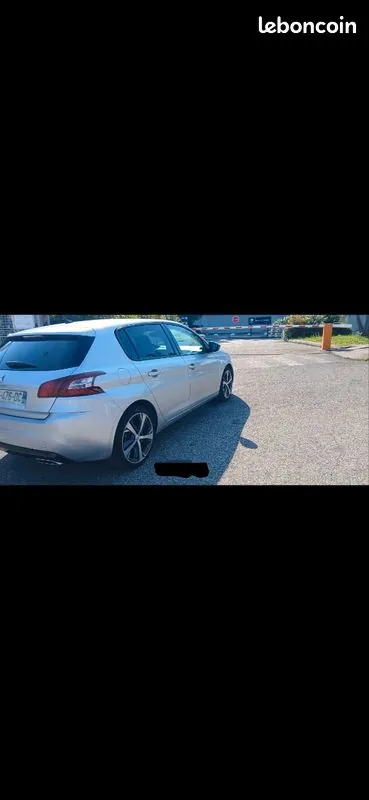Peugeot 308 2014 photo 2