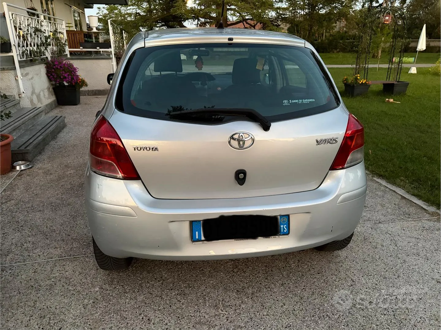 Toyota Yaris 2009 photo 3