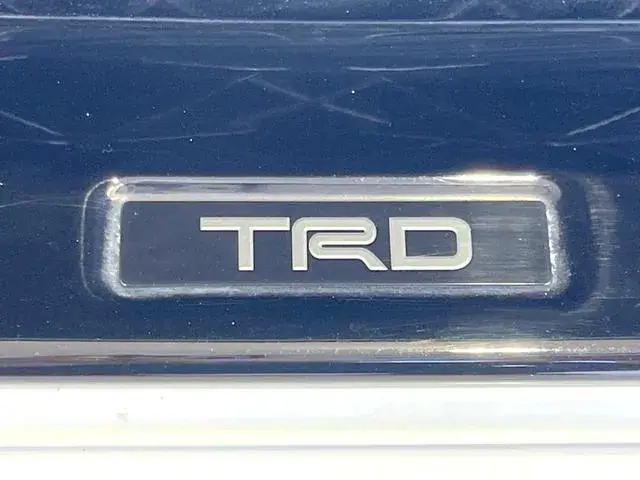 Toyota Camry 2019 photo 4