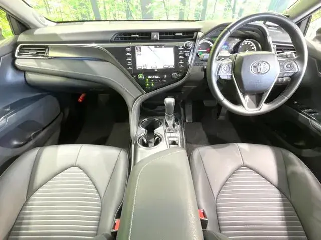 Toyota Camry 2019 photo 2