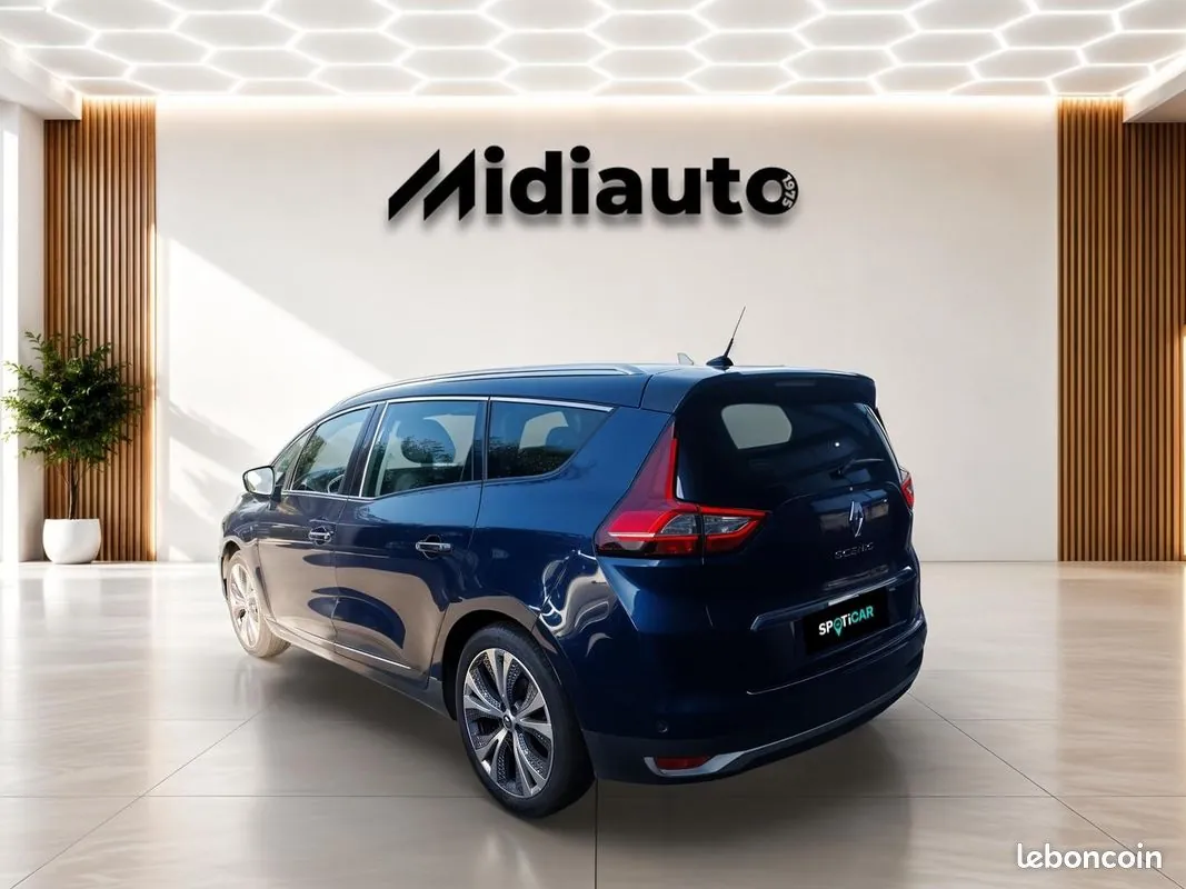 Renault Grand Scenic 2017 photo 3