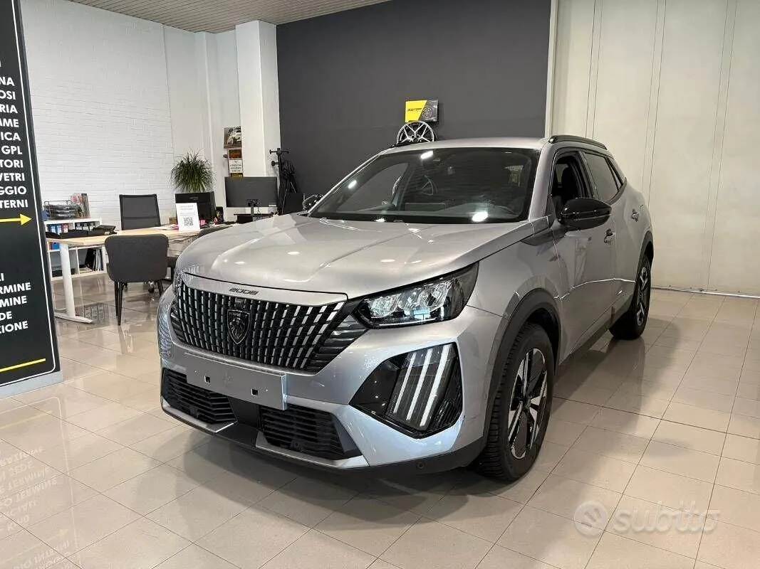 Peugeot 2008 2025 photo 5