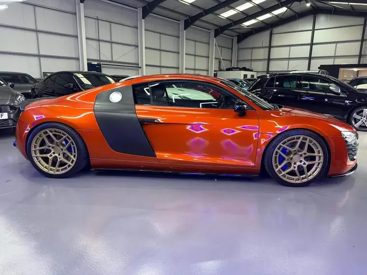 Audi R8 2008 photo 4