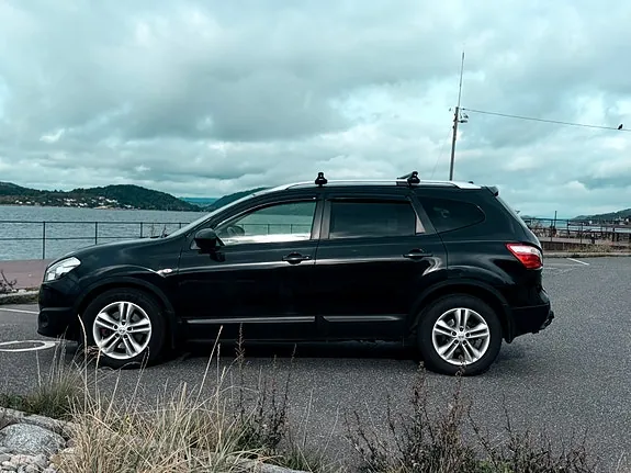 Nissan Qashqai 2012 photo 2