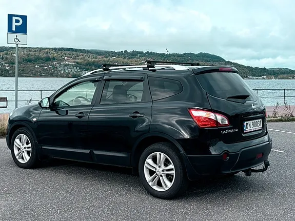 Nissan Qashqai 2012 photo 4