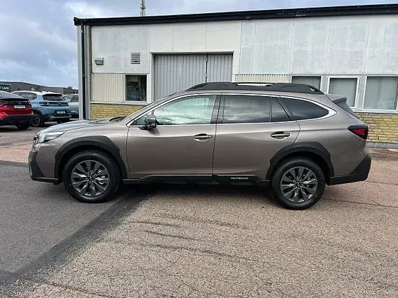 Subaru Outback 2025 photo 3
