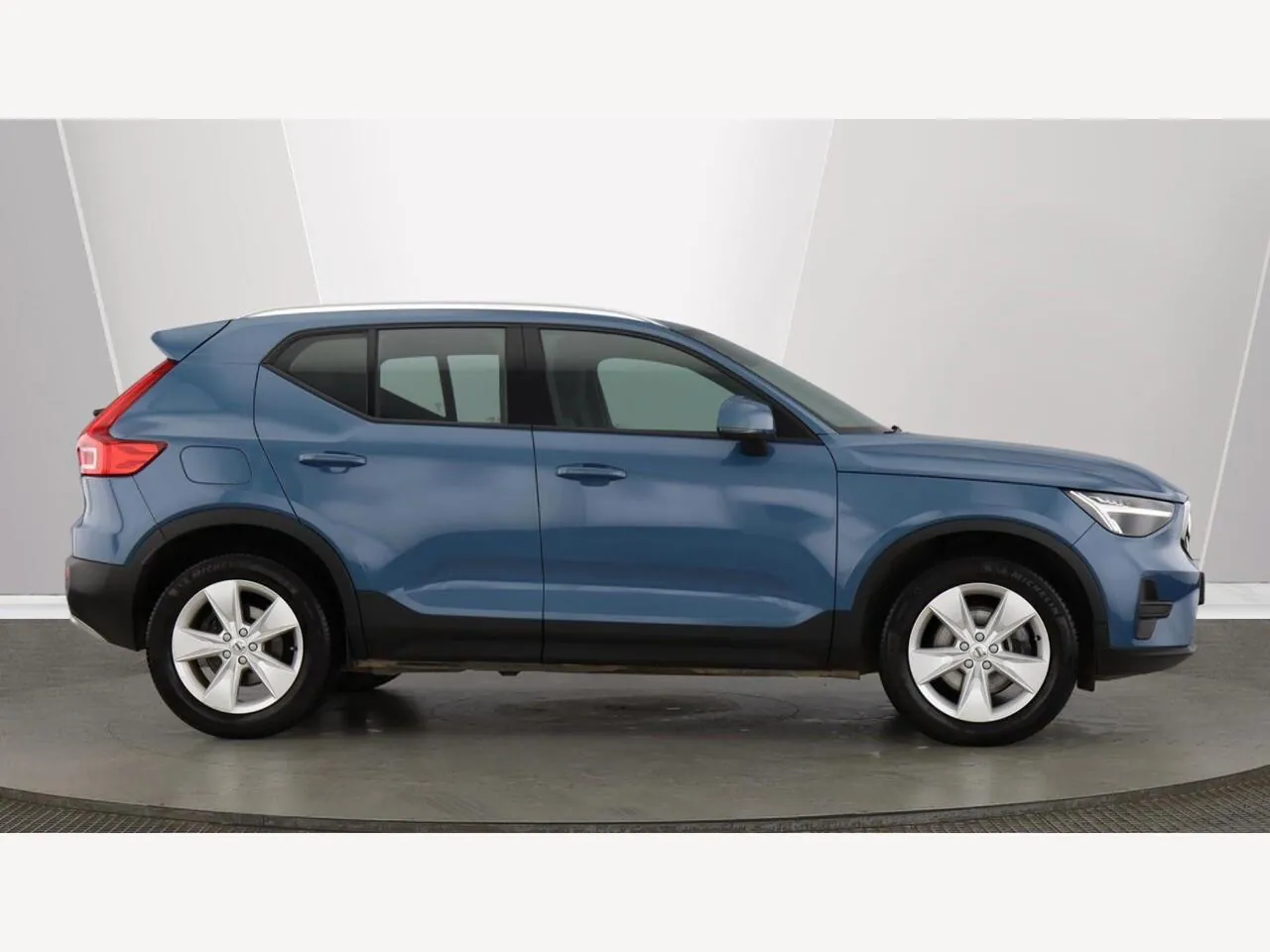 Volvo Xc40 2022 photo 2