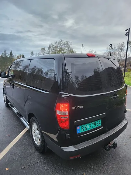 Hyundai H1 2010 photo 4
