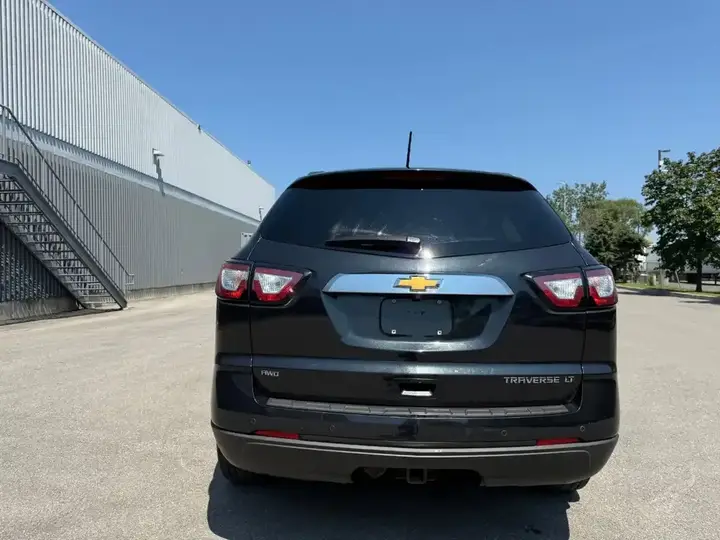 Chevrolet Traverse 2015 photo 3