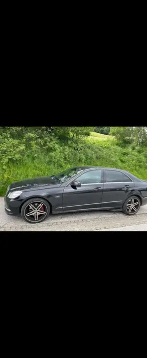 Mercedes-Benz E-Class 2010 photo 3