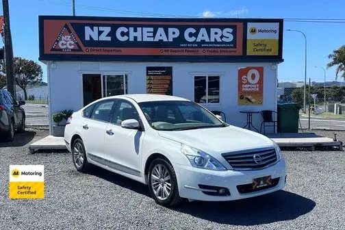 Nissan Teana