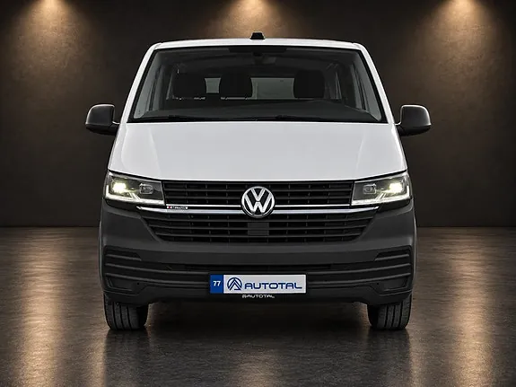 Volkswagen Transporter 2021 photo 2