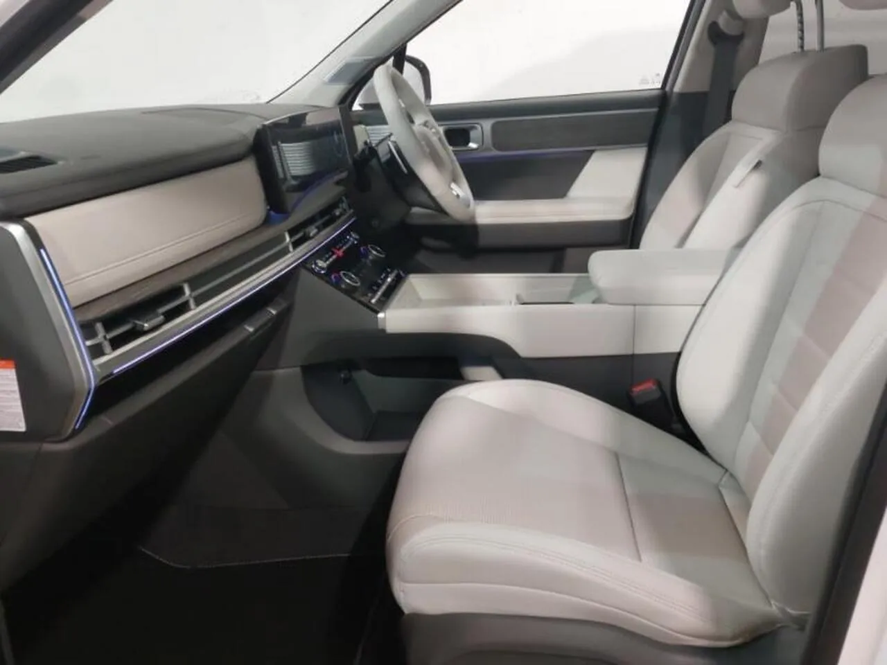Hyundai Santa Fe 2026 photo 5