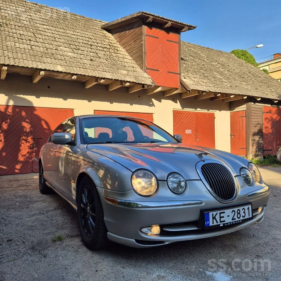 Jaguar S-Type 2000 photo 2