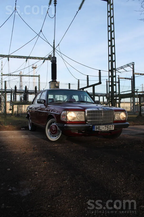 Mercedes-Benz W123