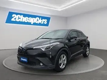 Toyota C-Hr 2017 photo 2
