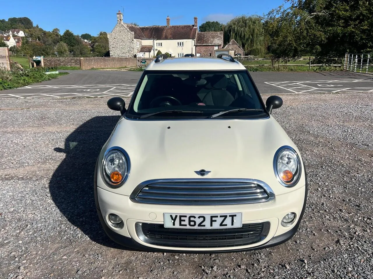 Mini Clubman 2012 photo 2