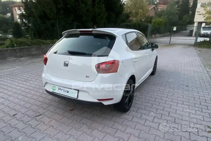 Seat Ibiza 2015 photo 5