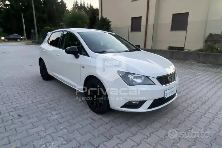 Seat Ibiza 2015 photo 3