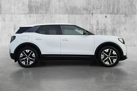 Ford Explorer 2026 photo 4