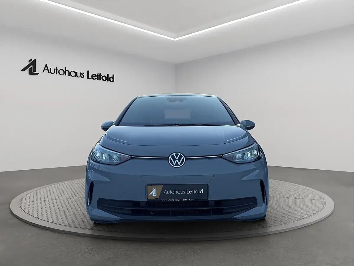 Volkswagen Id.3 2024 photo 2