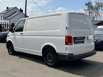Volkswagen Transporter 2021 photo 2