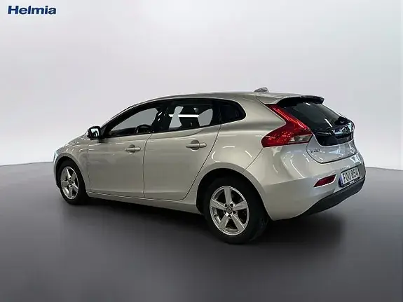 Volvo V40 2015 photo 2
