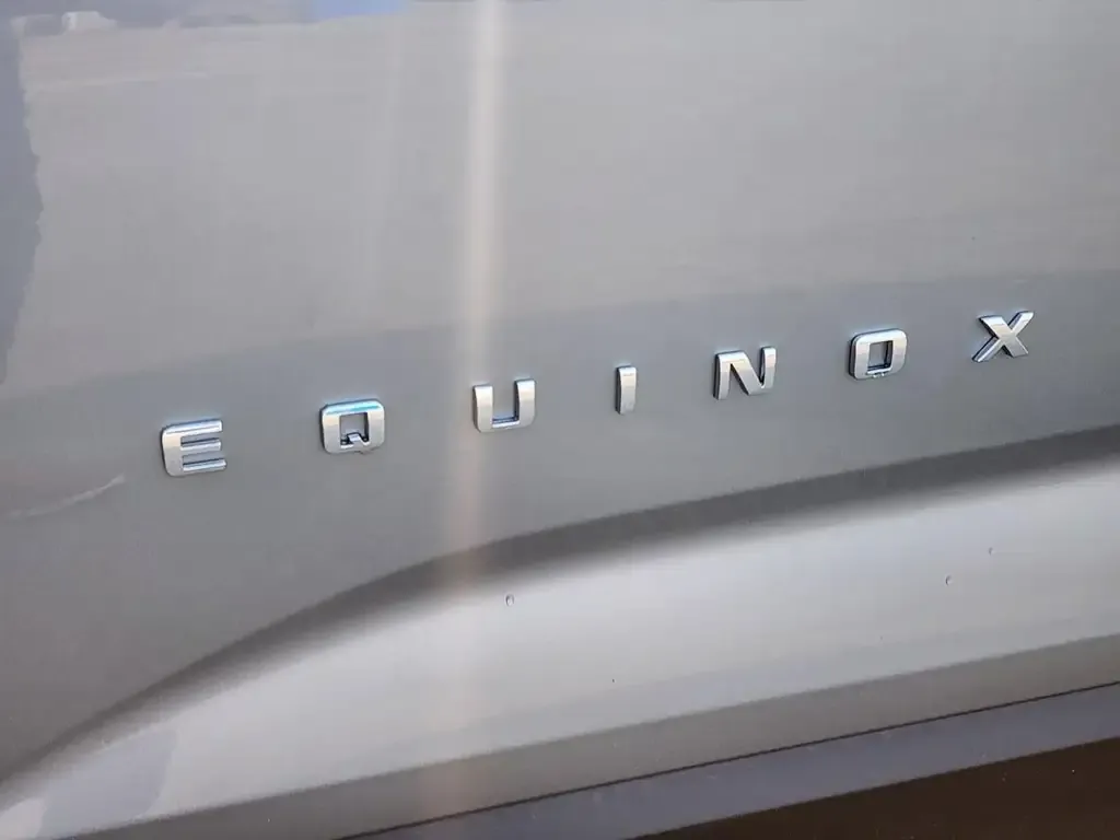 Chevrolet Equinox 2027 photo 5